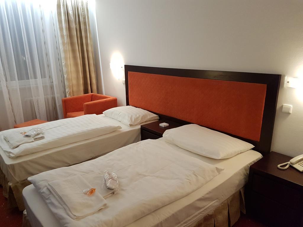 Hotel Nivy Bratislava Eksteriør billede
