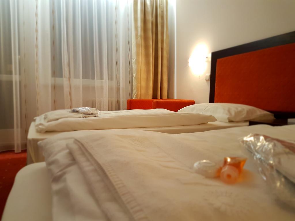 Hotel Nivy Bratislava Eksteriør billede