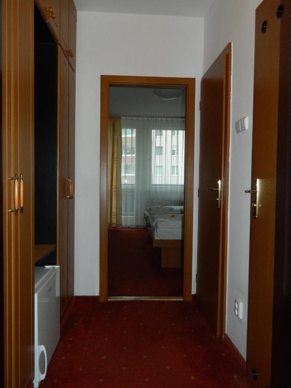 Hotel Nivy Bratislava Eksteriør billede