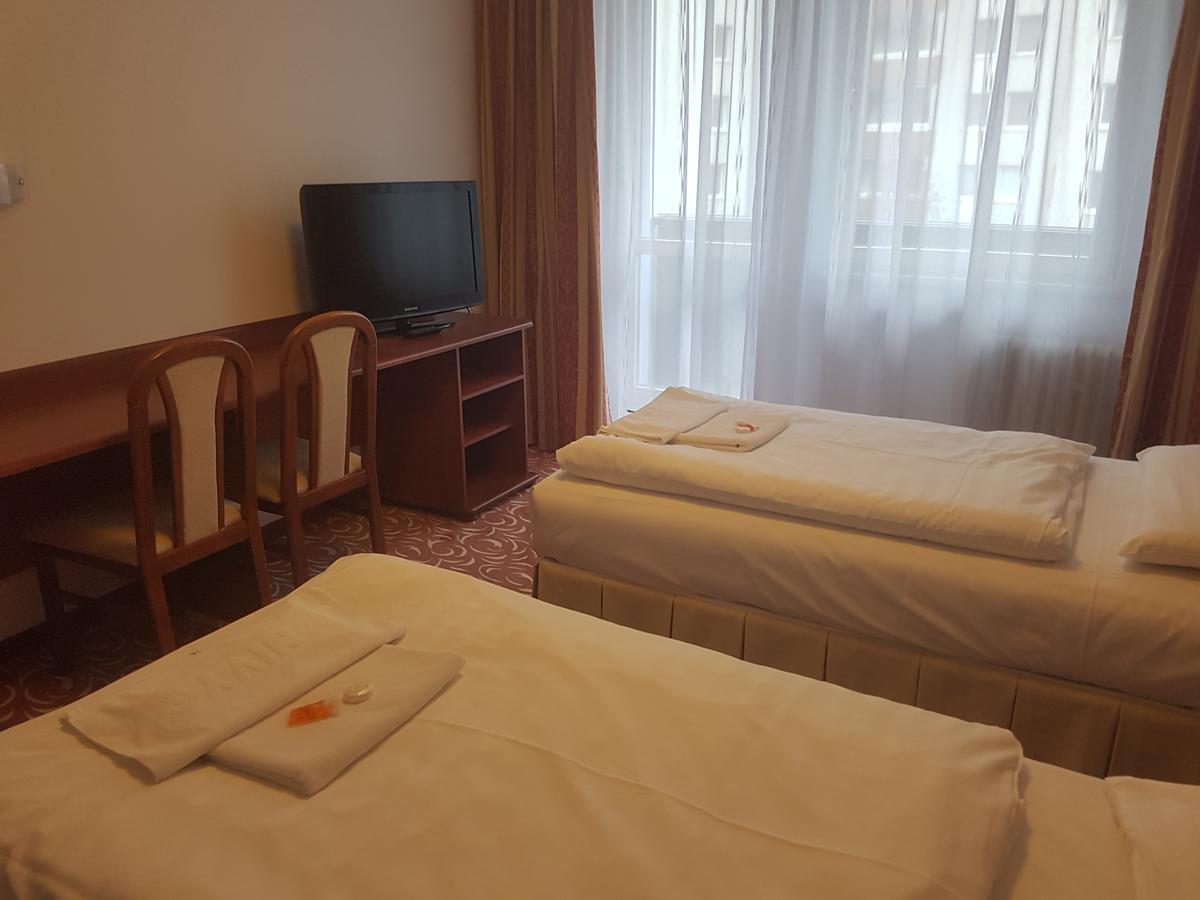 Hotel Nivy Bratislava Eksteriør billede