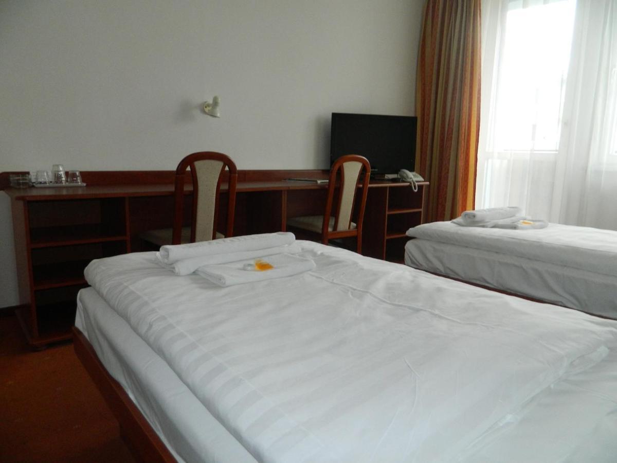 Hotel Nivy Bratislava Eksteriør billede